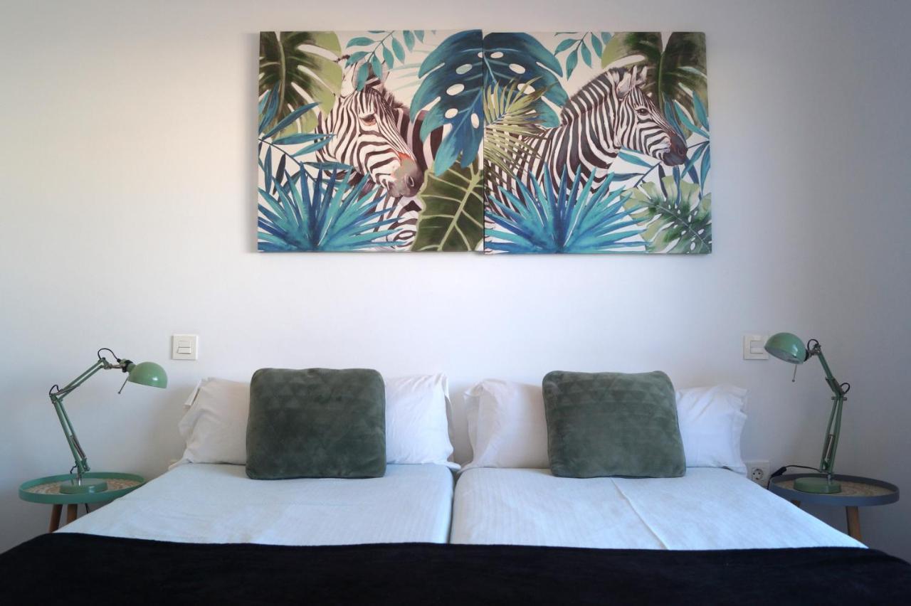 Apartamentos El Abuelo ตอร์เรเวียคา ภายนอก รูปภาพ