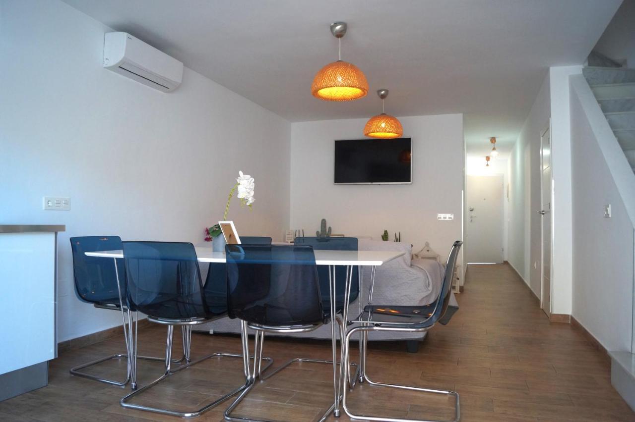 Apartamentos El Abuelo ตอร์เรเวียคา ภายนอก รูปภาพ