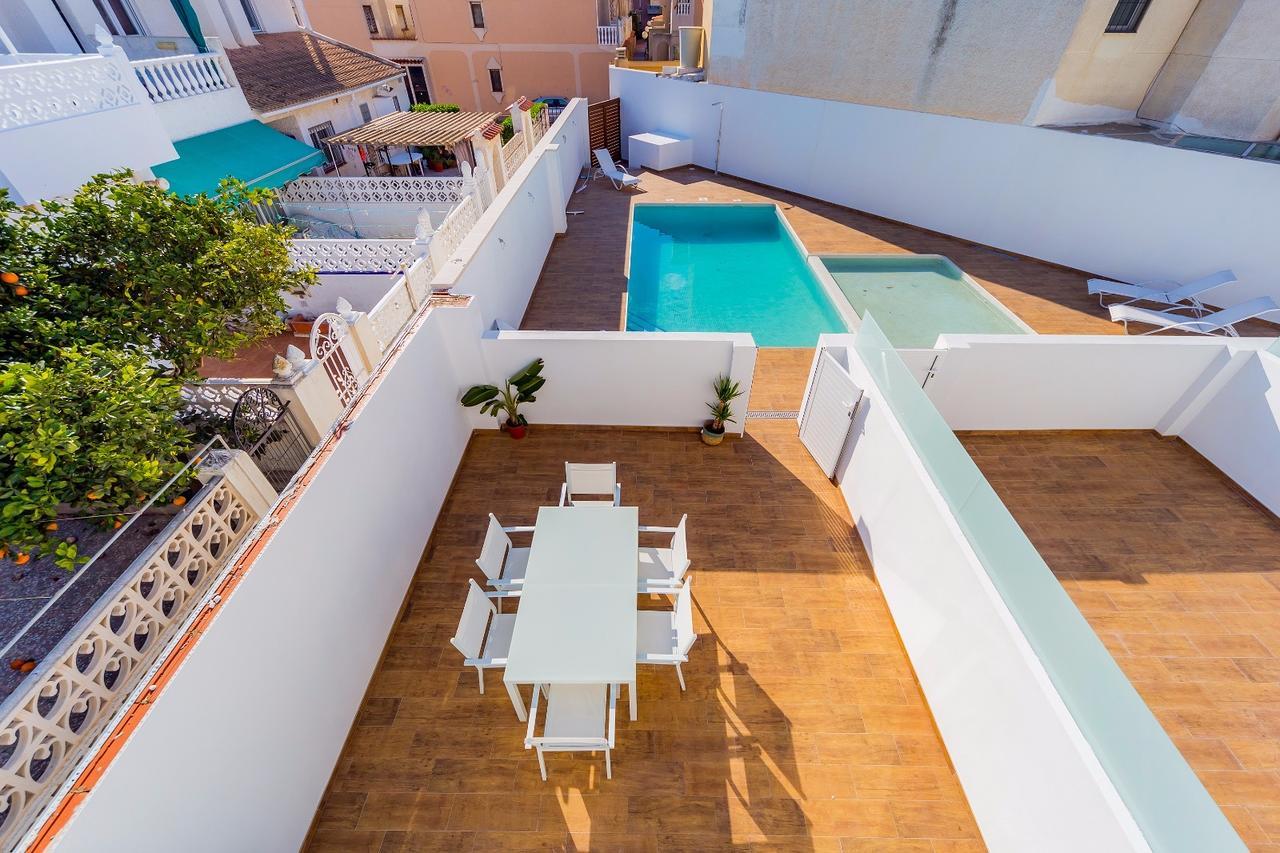Apartamentos El Abuelo ตอร์เรเวียคา ภายนอก รูปภาพ