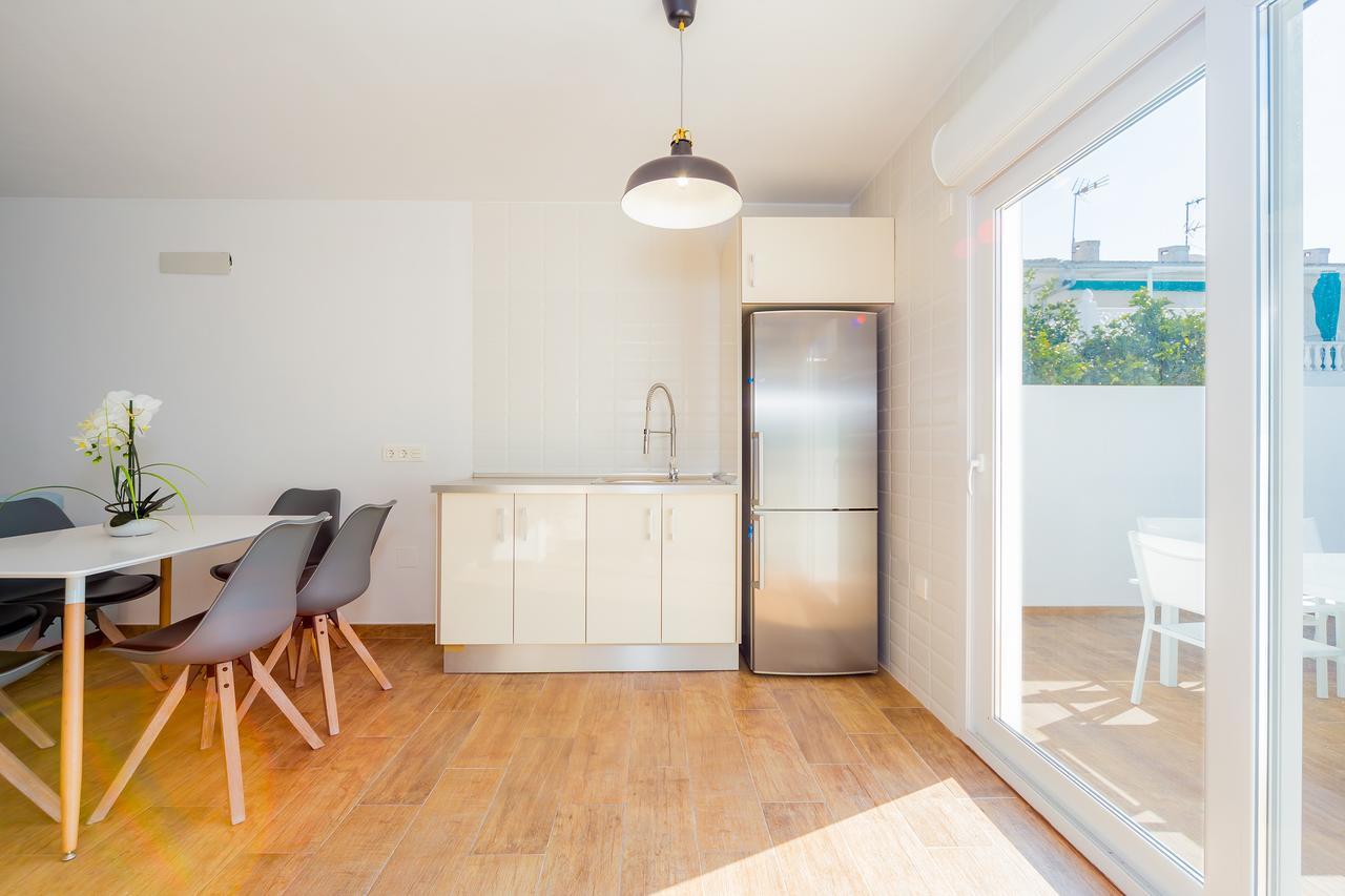 Apartamentos El Abuelo ตอร์เรเวียคา ภายนอก รูปภาพ